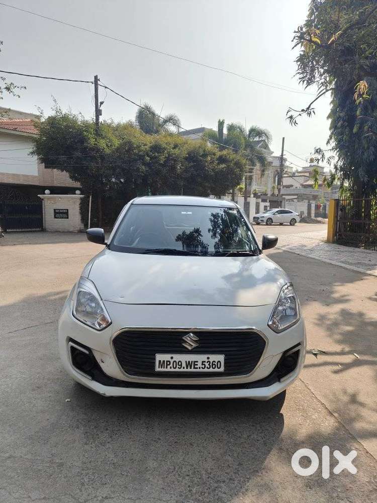 Maruti Suzuki Swift LXI Optional-O, 2020, Petrol