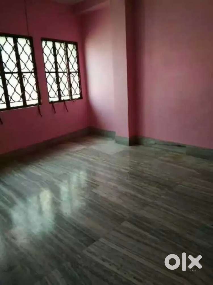 Unfurnished house for rent at kestopur hanapara , bechlors allowed