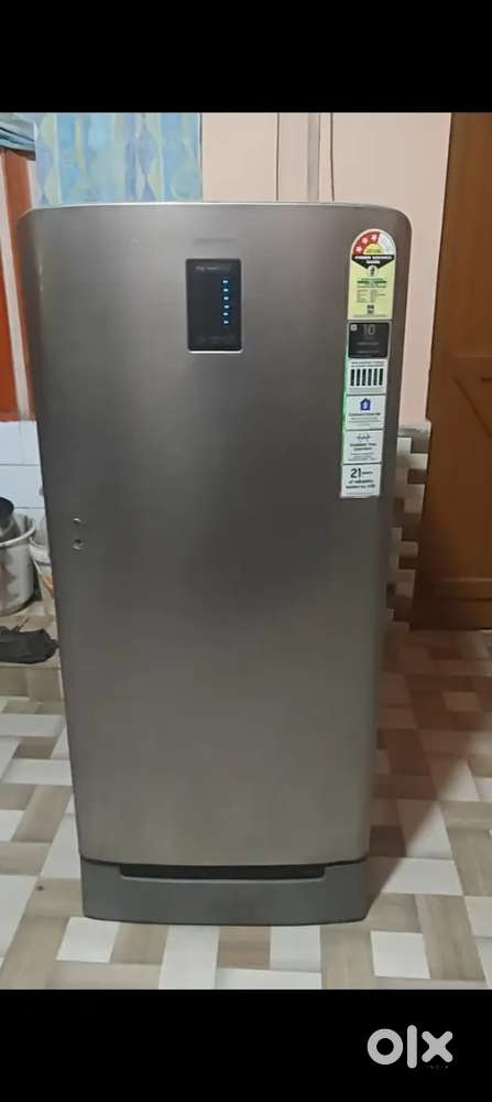 Samsung digital inverter fridge 1.5 year old