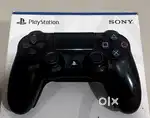 PS4 DUAL-SHOCK JET BLACK(Emergency Sale,only 7 months bought for 6.2 k