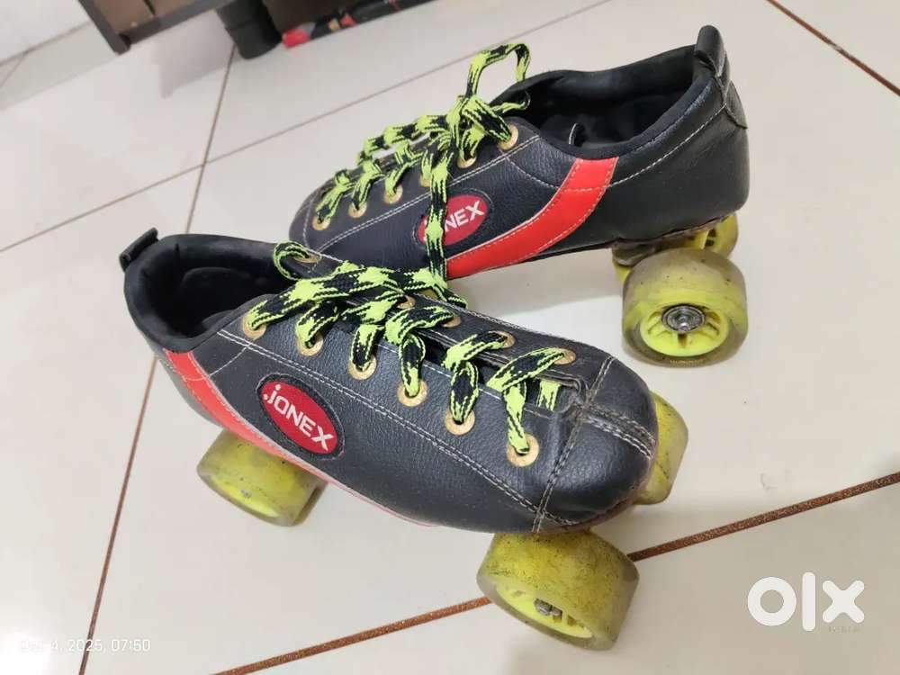 QUAD SKETING BRAND NEW