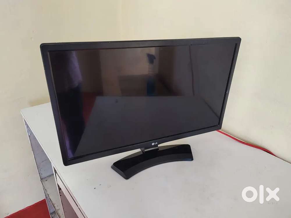 LG TV Monitor 24inch