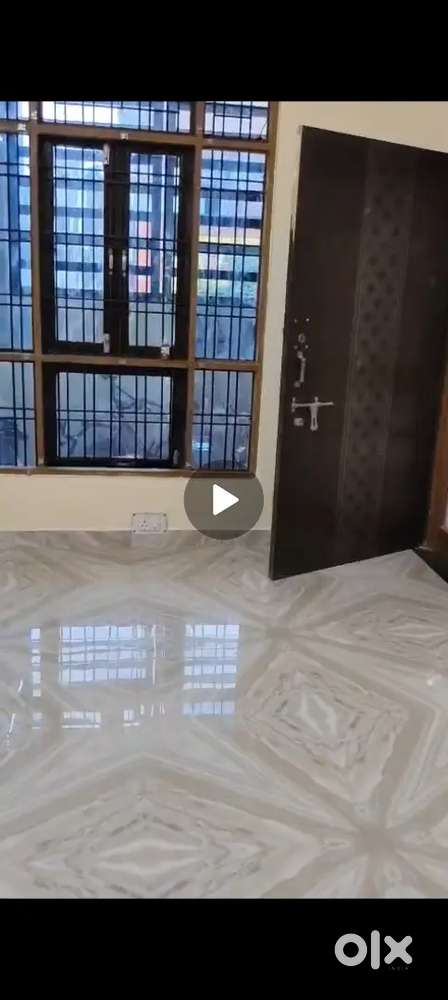 Ground floor on rent