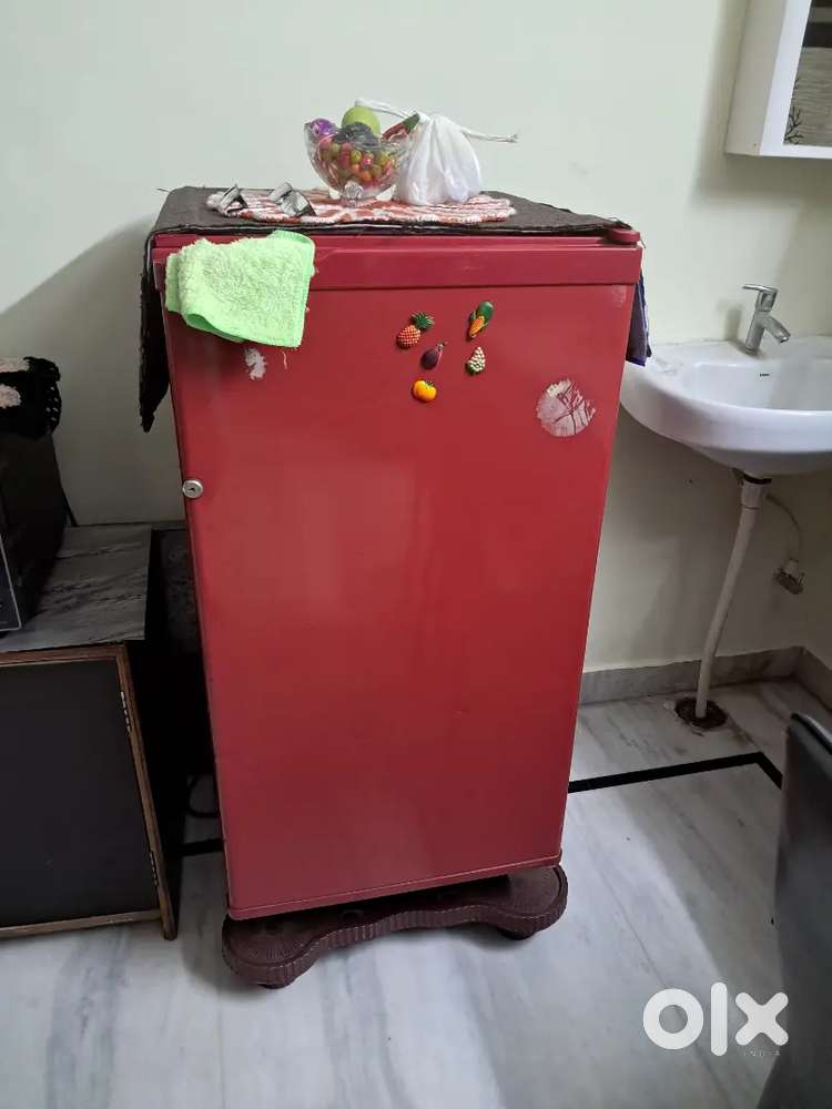 Godrej fridge 165 liters