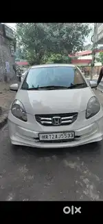 Honda Amaze 2016 Petrol 94000 Km Driven good condition