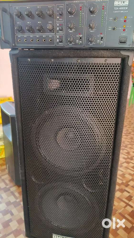 AHUJA company 440 speakers TZA 4000 Amp good condition less used
