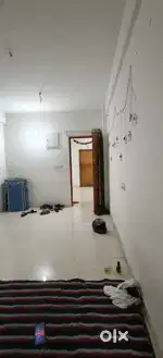 Only boys 1room mate need master bed room