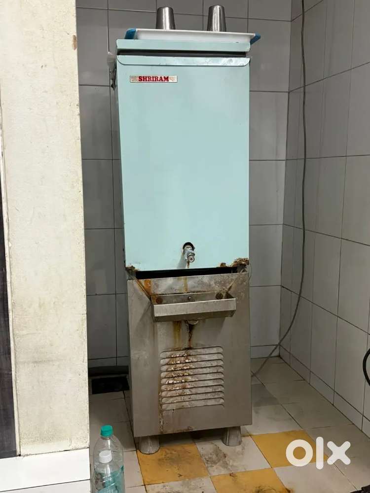 Water cooler