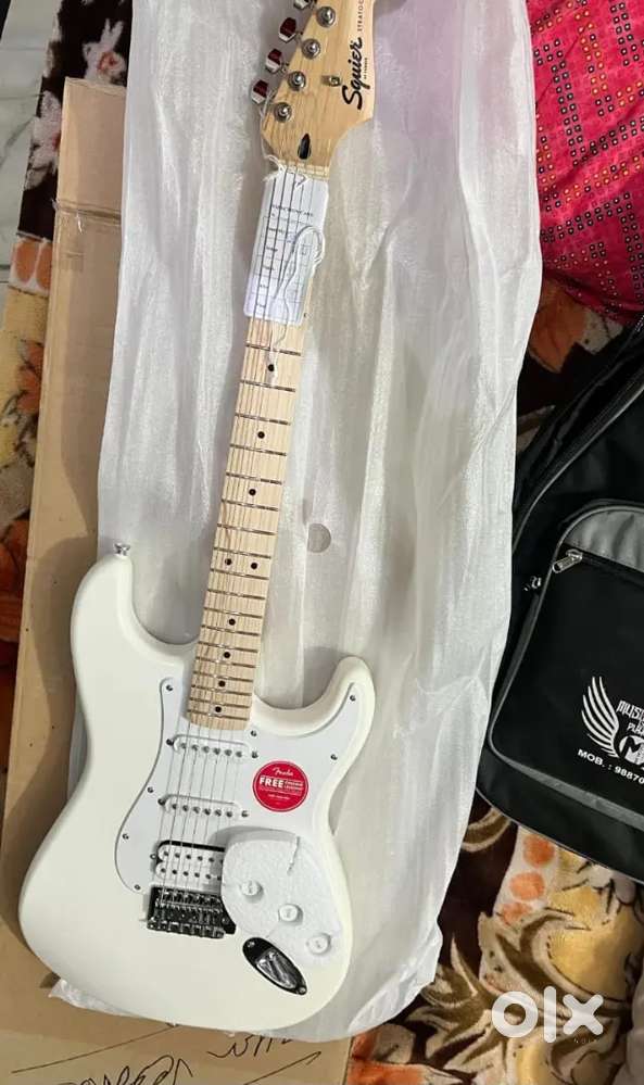 Fender squier sonic stratocaster electric guitar