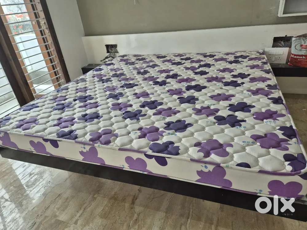 Queen bed with mattress