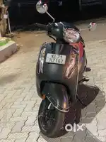 2 keys in the bike