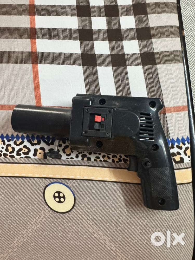 Electronic fire gun for party purpose