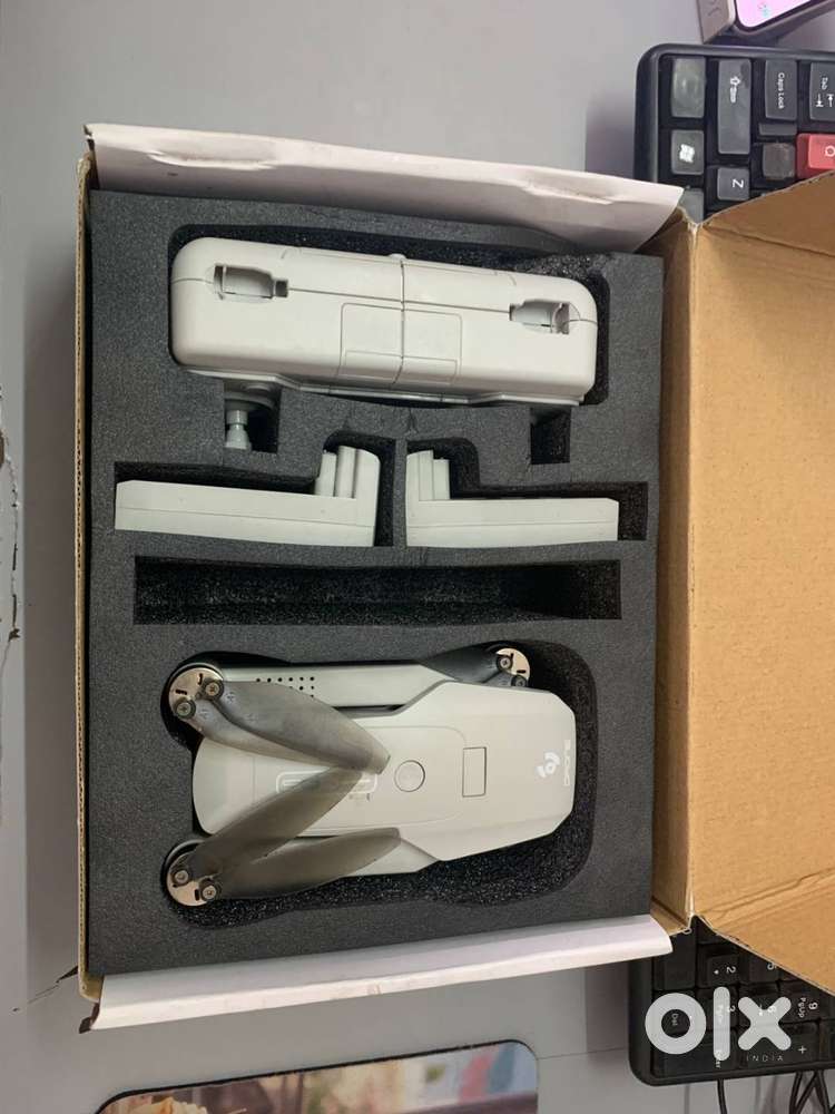 Dynalog  DR-DG600C Drone With Gps In Mint Condition One Time Used