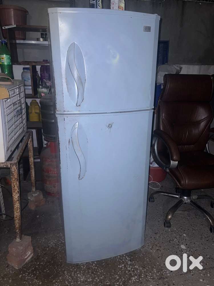 Double door Fridge