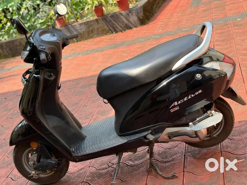 Back tyre New, Front Tyre 90%, Good condition