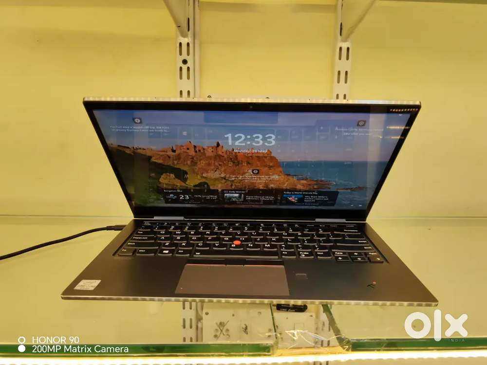 Lenovo ThinkPad x1 yoga i7 10th ram 16GB