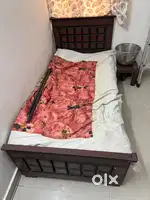 Single cot for sale