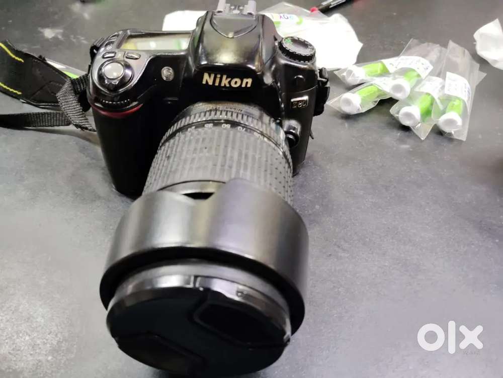Nikon D80 dslr  digital camera