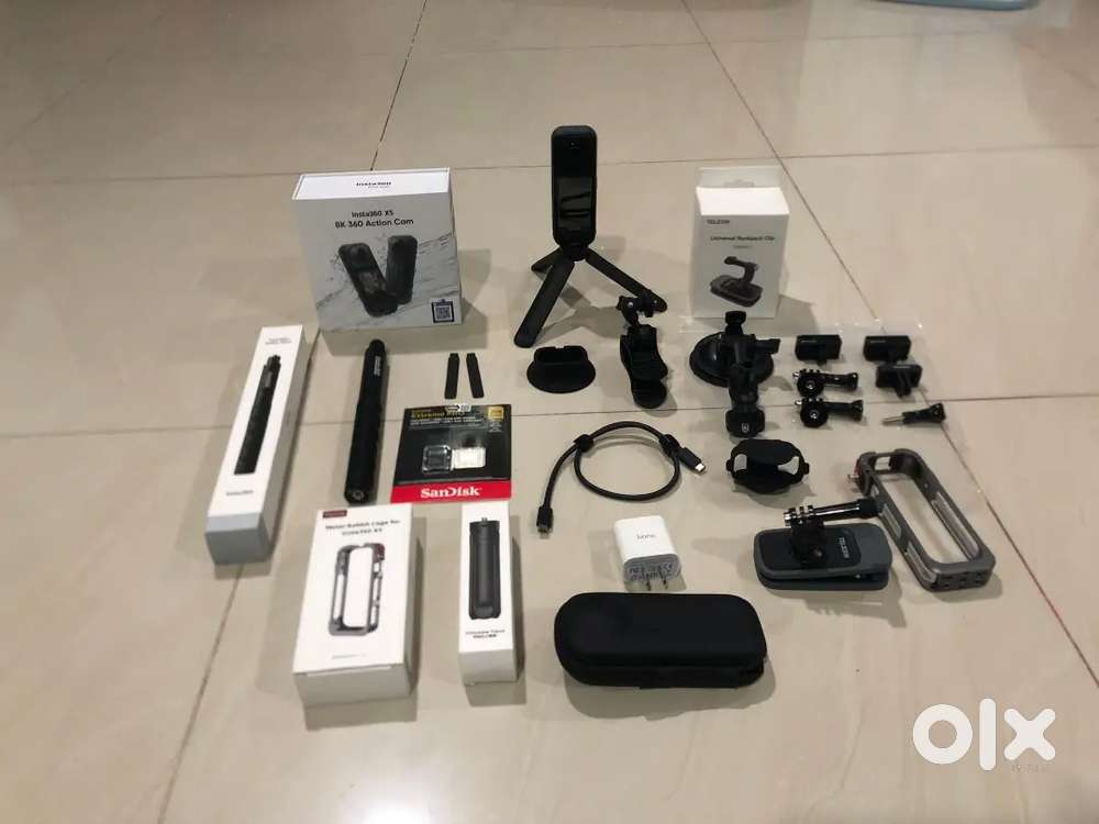 Insta360 X5 Bundle, 360 Action Camera Motorcycle Multiview Bundle