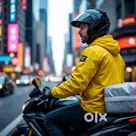 Food Delivery Boy In Nagpur