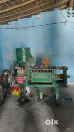 Atta chakki and mustard oil extractor machine