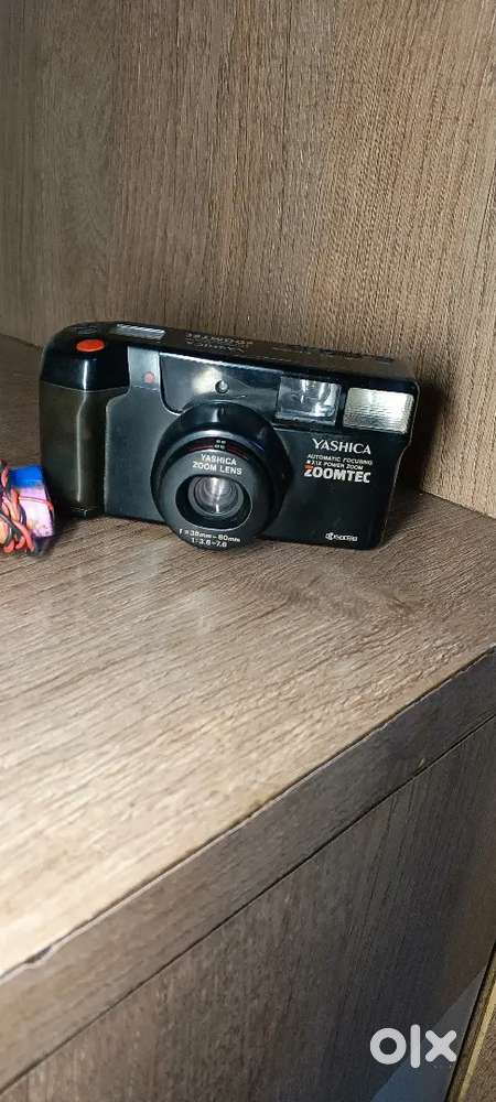 Automatic focusing 2.1× power zoom good condition atejmant battery