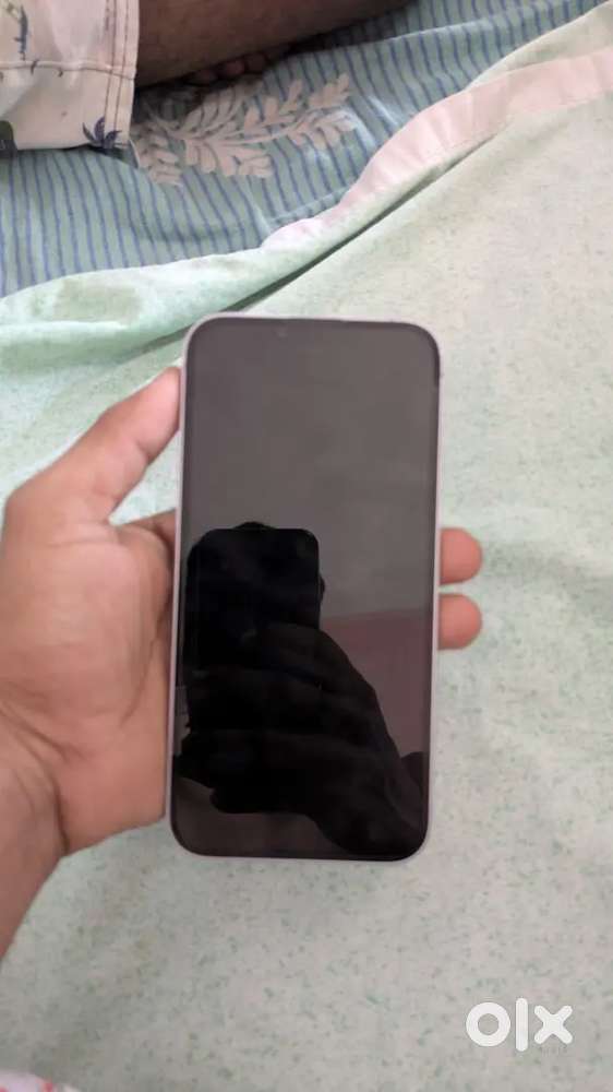 iPhone 14 Plus 128 Battery (96)