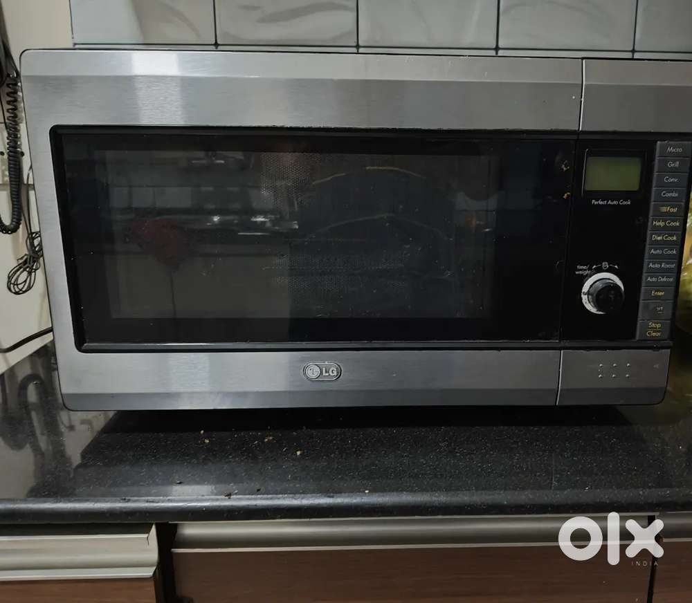 LG Microwave Oven