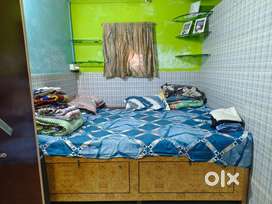 1bhk furnised room in chawl available for rent in marol naka
