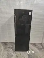 Black 172 Samsung double door refrigerator