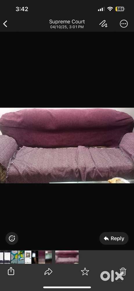 3+2 sofa and table