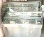 CAKE COUNTER