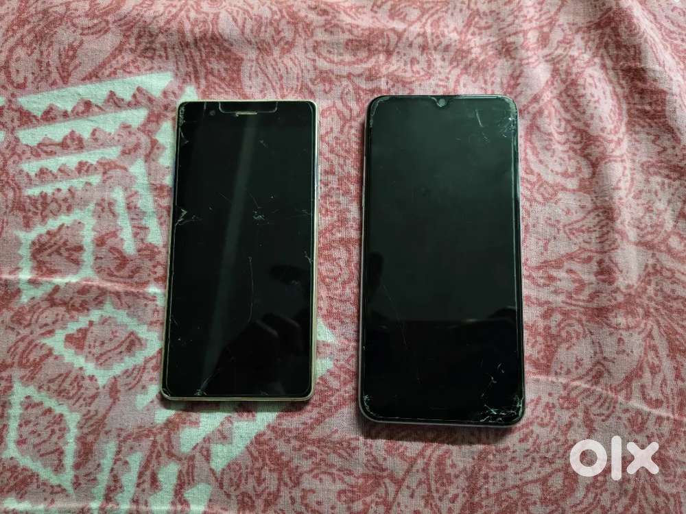 Realme xt & huawei Mobile urgent sell 5000/-