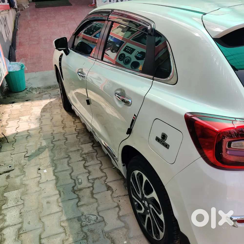 Brand new vehicle in showroom condition