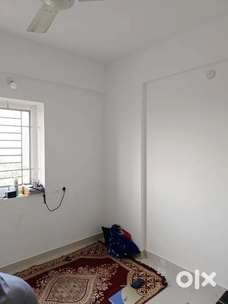 3bhk flat for indipendent bachlor and family