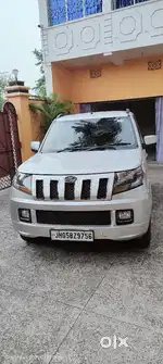 Mahindra TUV 300 2018