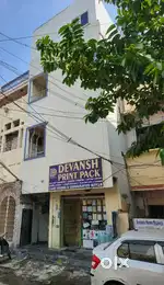 Commricial building for sale