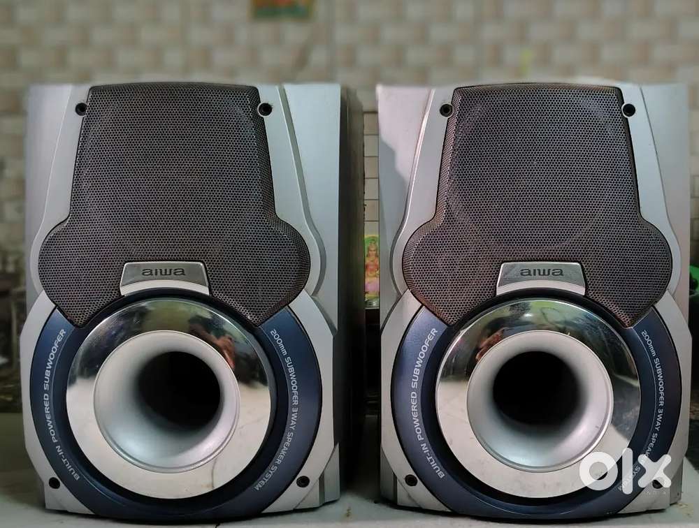 AIWA SPEAKERS FULLY WORKING