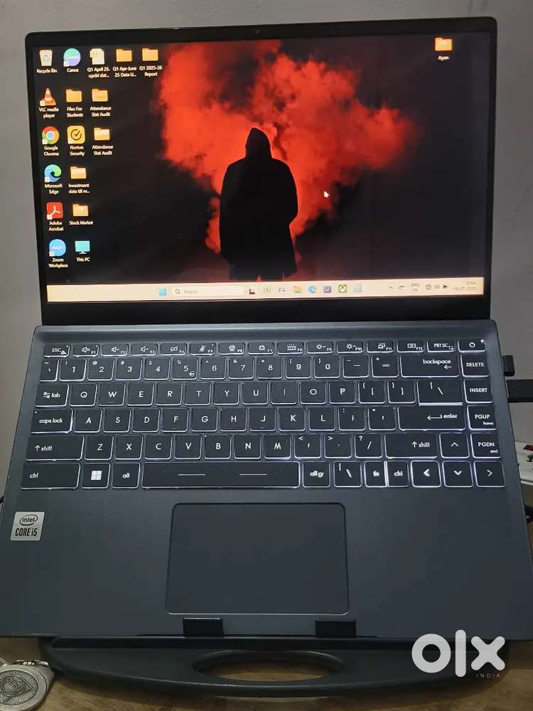 MSI 14 , 10th generation, 14 Inch thin and light laptop.