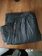 Virat Kohli usess Raincoat pant