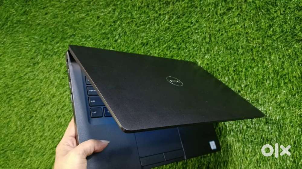 Touch Screen Dell Latitude 5300 Core i5 8th Gen Ram 8GB SSD 256GB