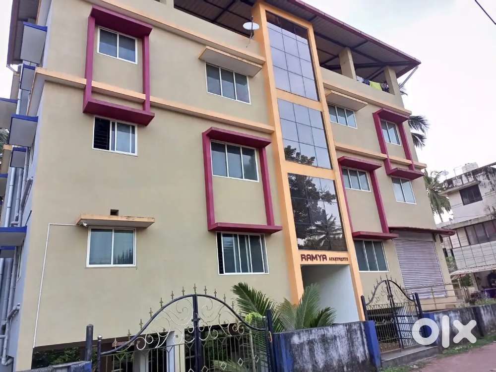 Lease 2 bhk 8 lacs Alake Kudroli