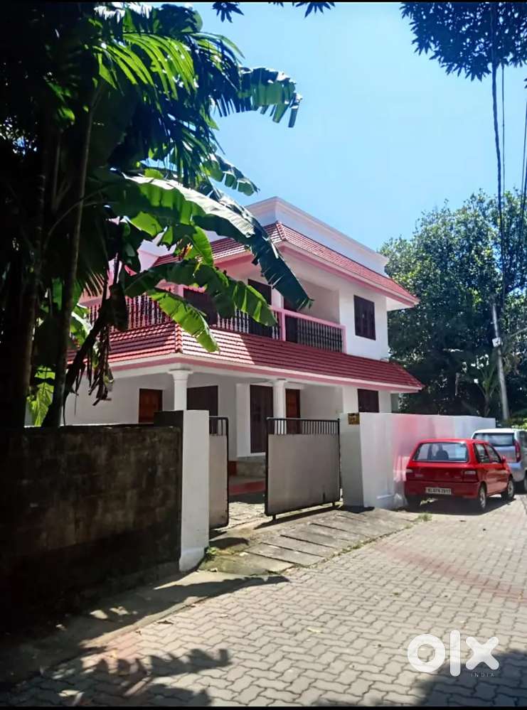 5  room independent house for rent near mamangalam