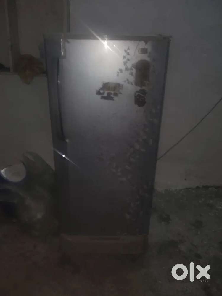LG  fridge sell