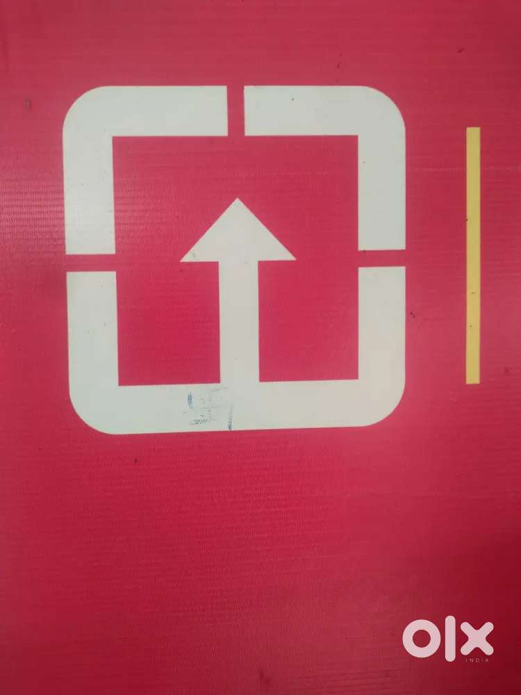 Office assistant computer knowledge must only for Girls