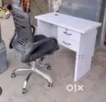 Whitetable with chair