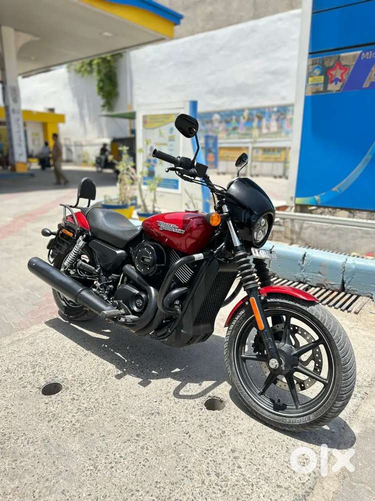 Harley davidson street 750