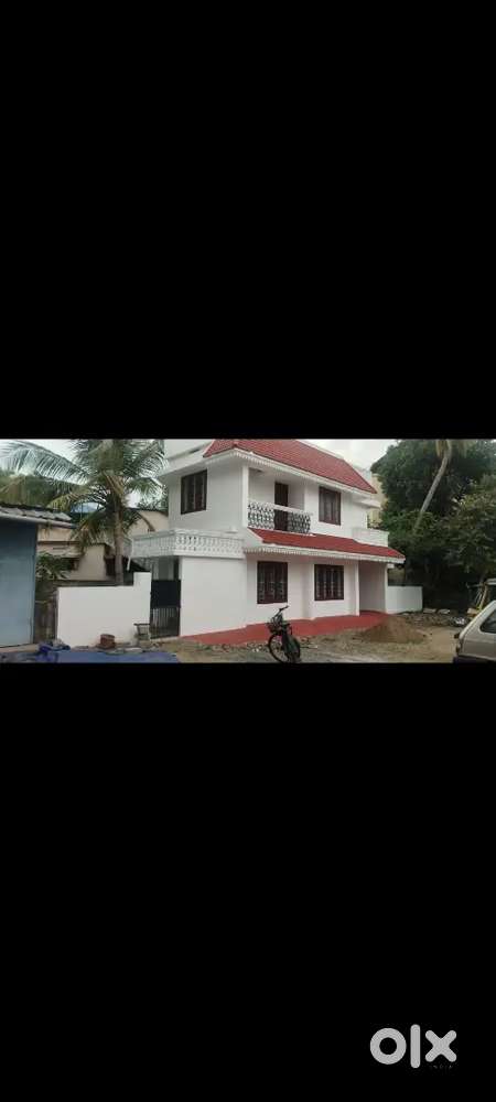 3 BHK COMMERCIAL INDEPENDENT HOUSE RENT AT PALARIVATTOM PADIVATTOM