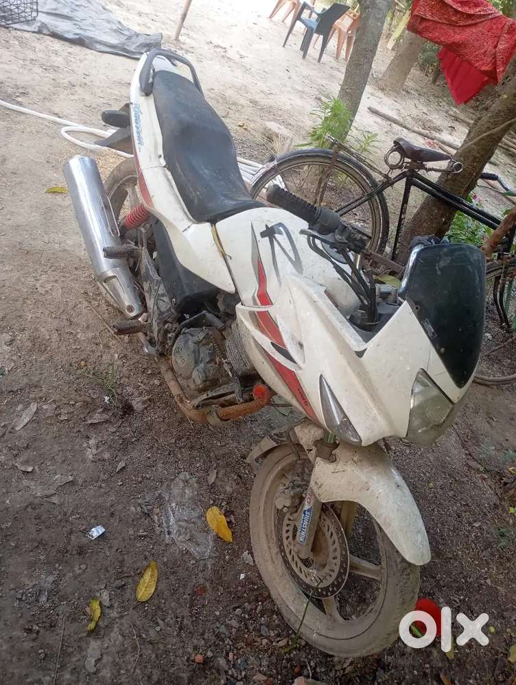 Karnataka India ka bike hai bill bhe hai karizma bike