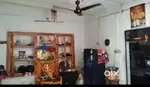 100 Gaj me 21*42.  2 Floor Bana hua makan (Nagla padi Dayal bag Agra)